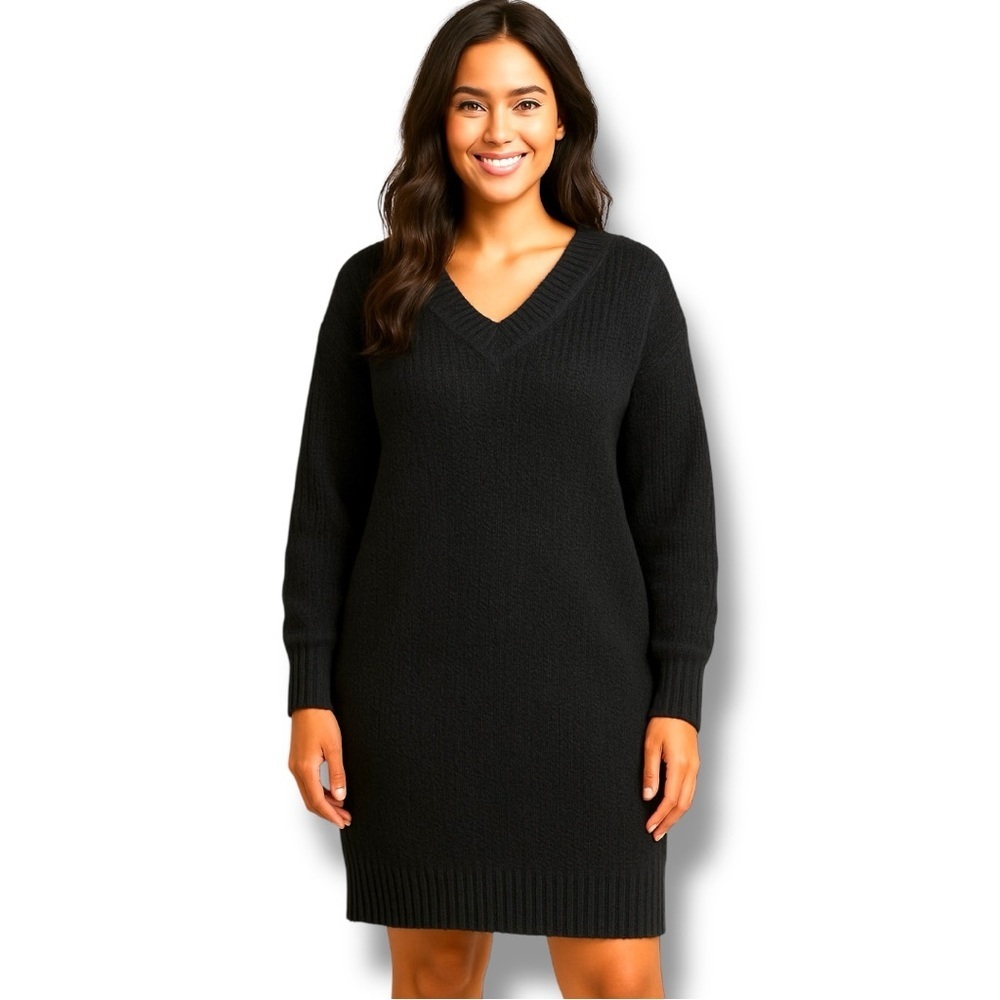 Olive + Oak Black Knit V-Neck Sweater – Size L ✨